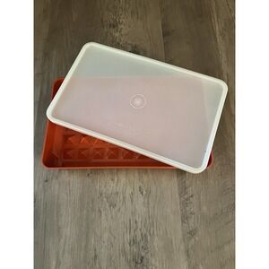 Vintage Tupperware  Bacon Deli Meat Keeper Paprika Orange w/Lid Excellent‎ Cond